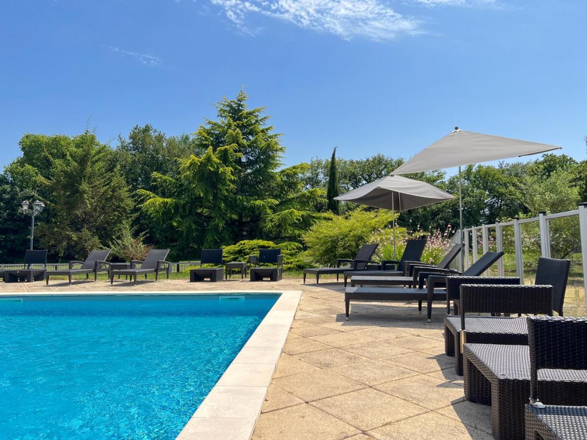 Best Western Le Bois De La Marche Liguge Luaran gambar