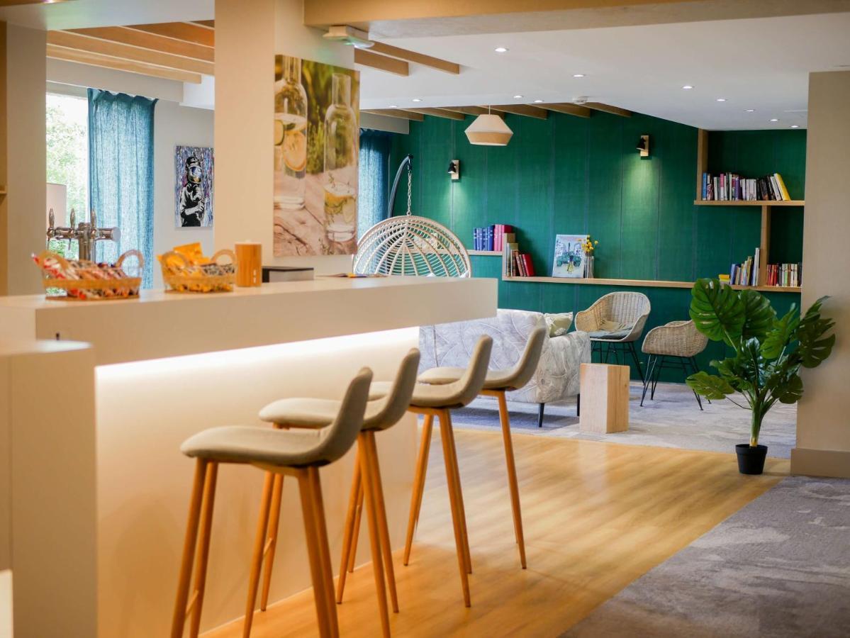 Best Western Le Bois De La Marche Liguge Luaran gambar